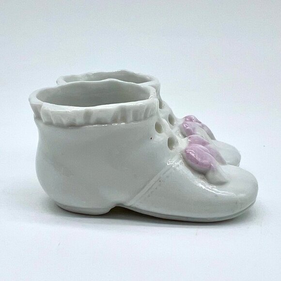 Vintage 70s Porcelain Baby Booties Pink Bow White Nursery Decor - Picture 2 of 8